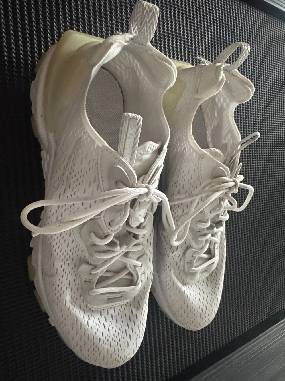 Nike White and Light Cream Men's Athletic Running Shoes